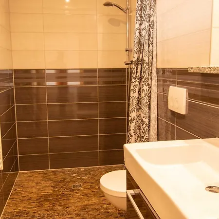 Vedro 奥斯特西巴德钦诺维茨